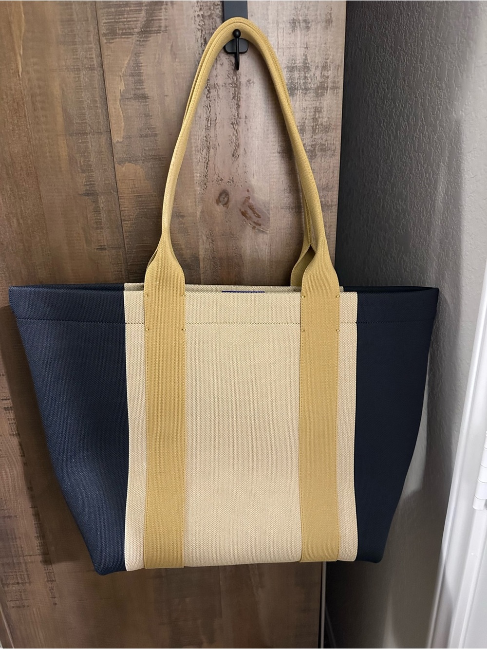 Rothy’s The Essential Tote - Ink and Ivory